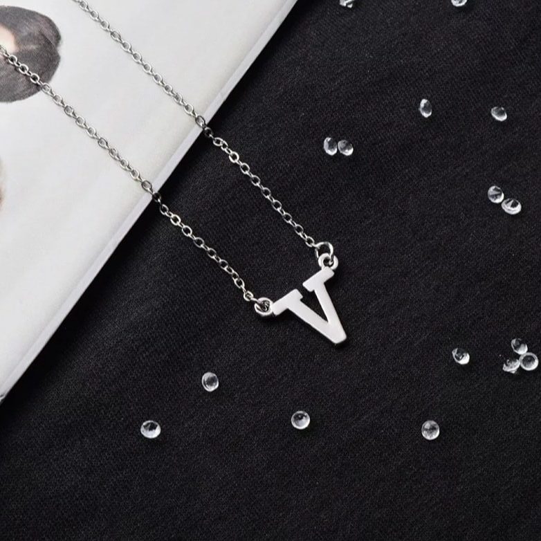 BTS Ketting, V